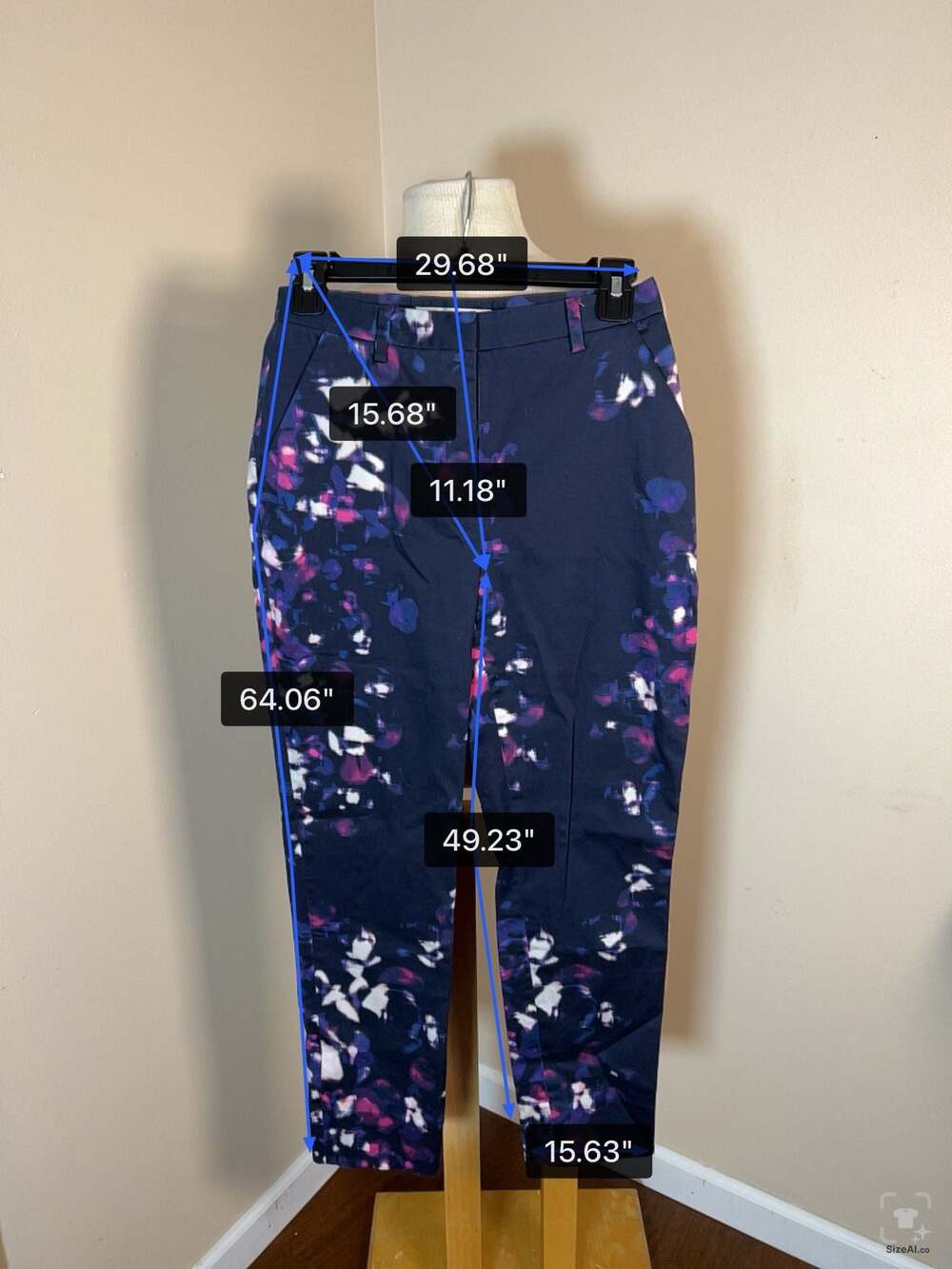 L.K. Bennett London Floral Print Tapered Ankle Pants Size 2 - Thumbnail 3