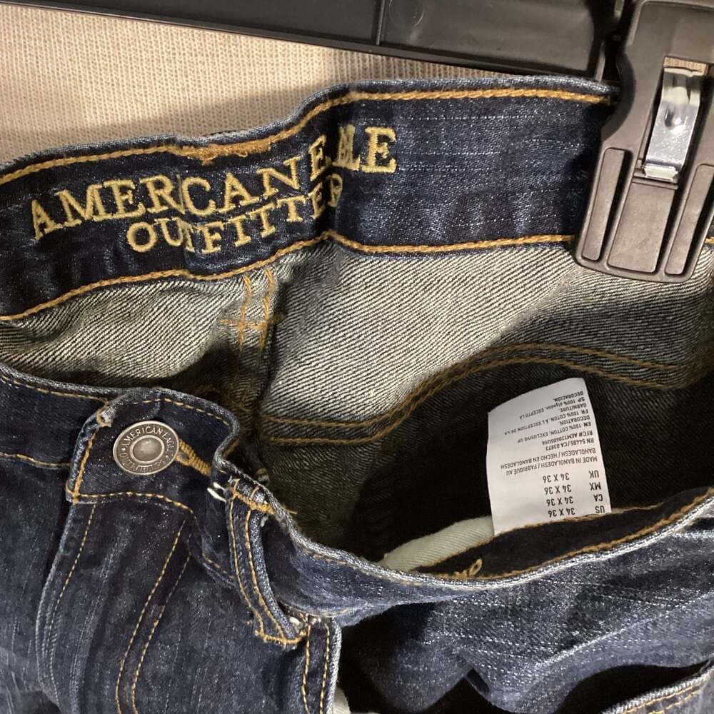 American Eagle Outfitters Men's Dark Wash Straight Leg Jeans Size 34x36 - Thumbnail 2