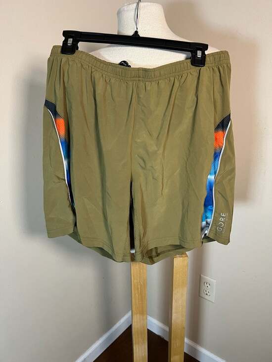 Gore Running Wear Olive Green Performance Running Shorts Size Large - Thumbnail 6