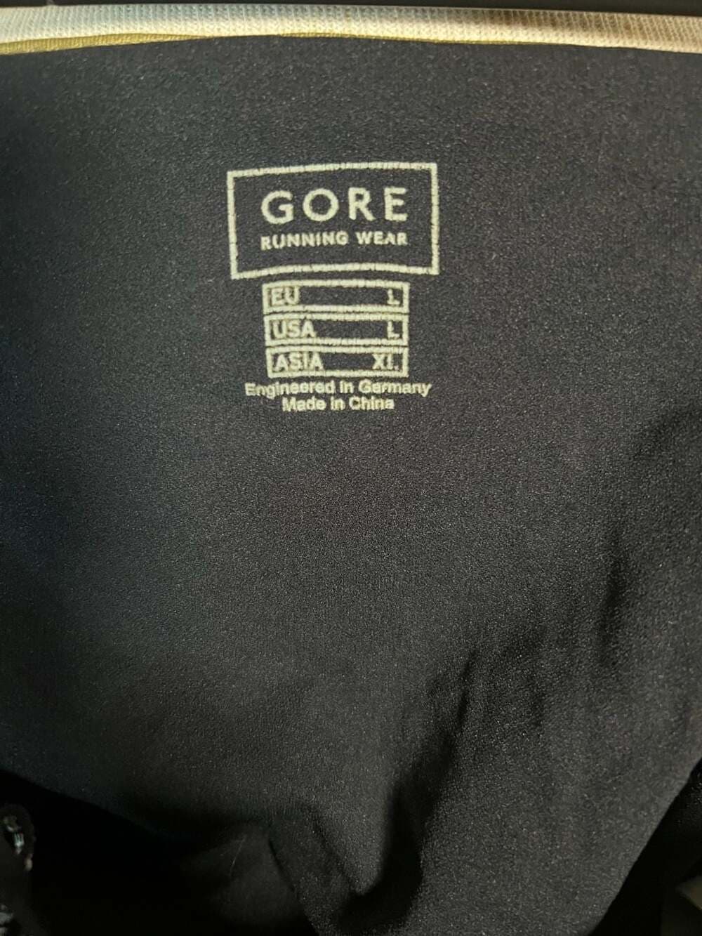 Gore Running Wear Olive Green Performance Running Shorts Size Large - Thumbnail 3