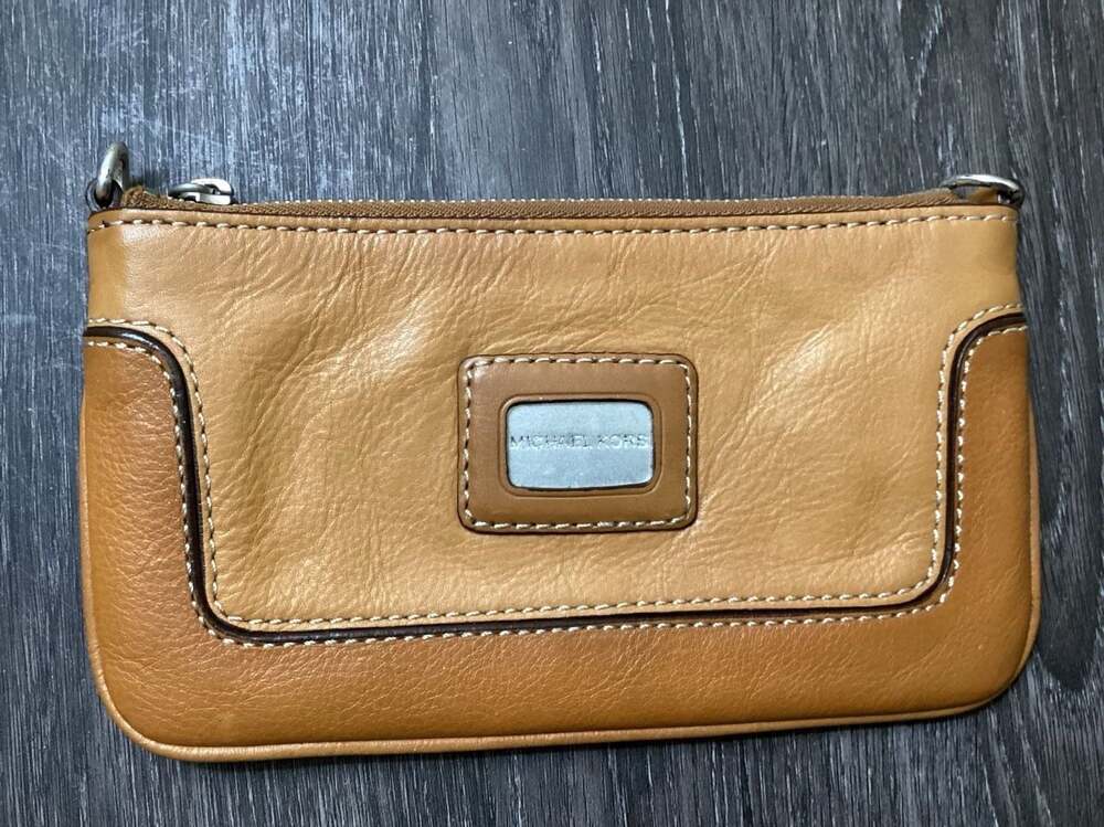 Michael Kors Tan Leather Zip Pouch Wristlet - Thumbnail 4