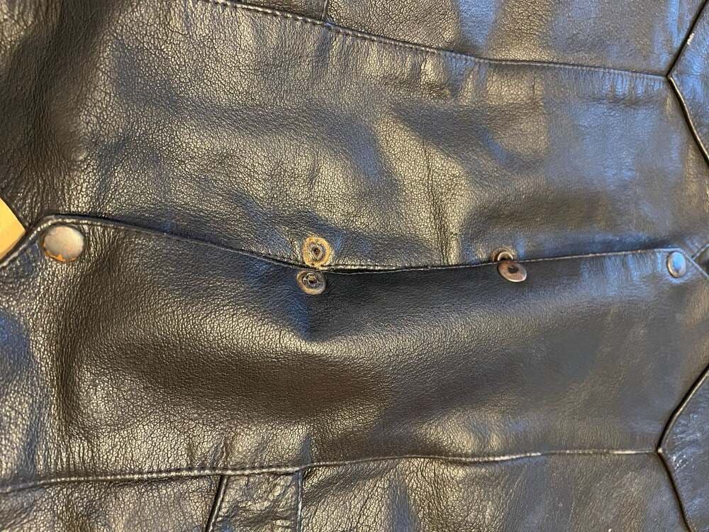 Vintage Harley-Davidson Motorcycles Black Leather Biker Vest with Back Patch - Thumbnail 2