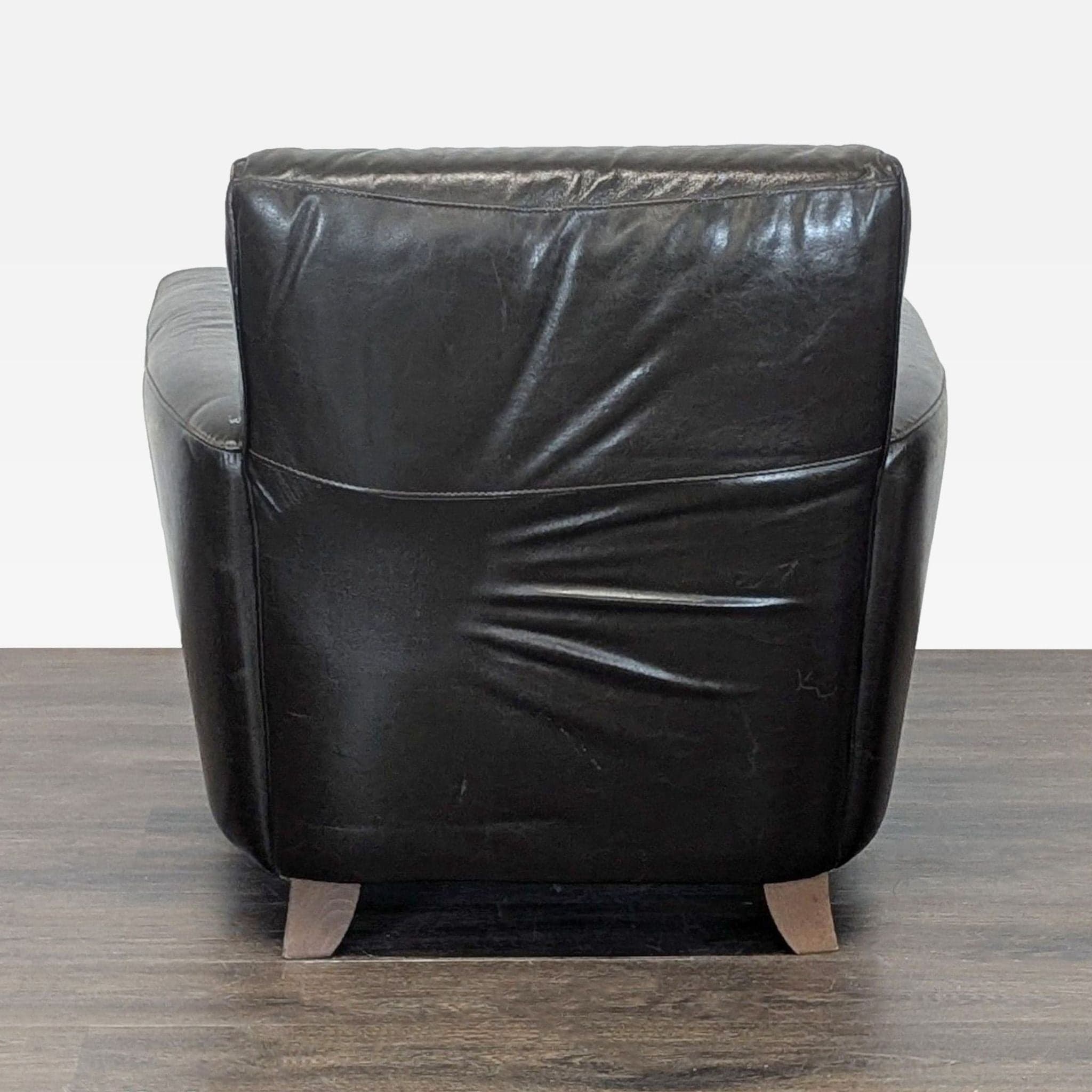 Natuzzi Black Leather Lounge Armchair - Comfortable Modern Seating - Thumbnail 5