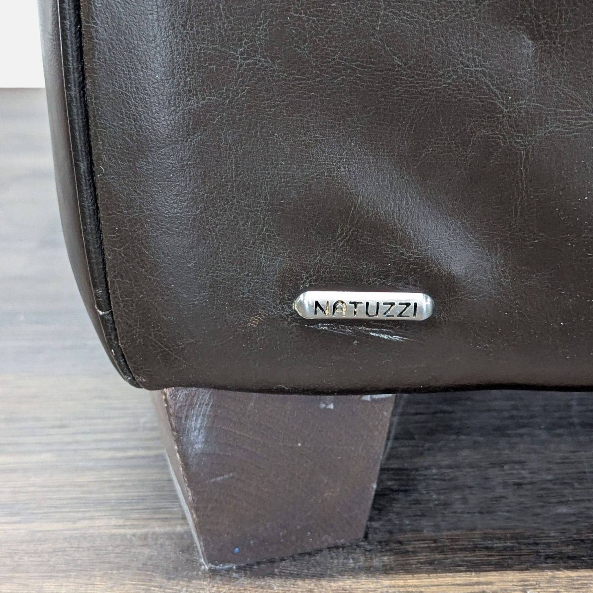 Natuzzi Black Leather Lounge Armchair - Comfortable Modern Seating - Thumbnail 8