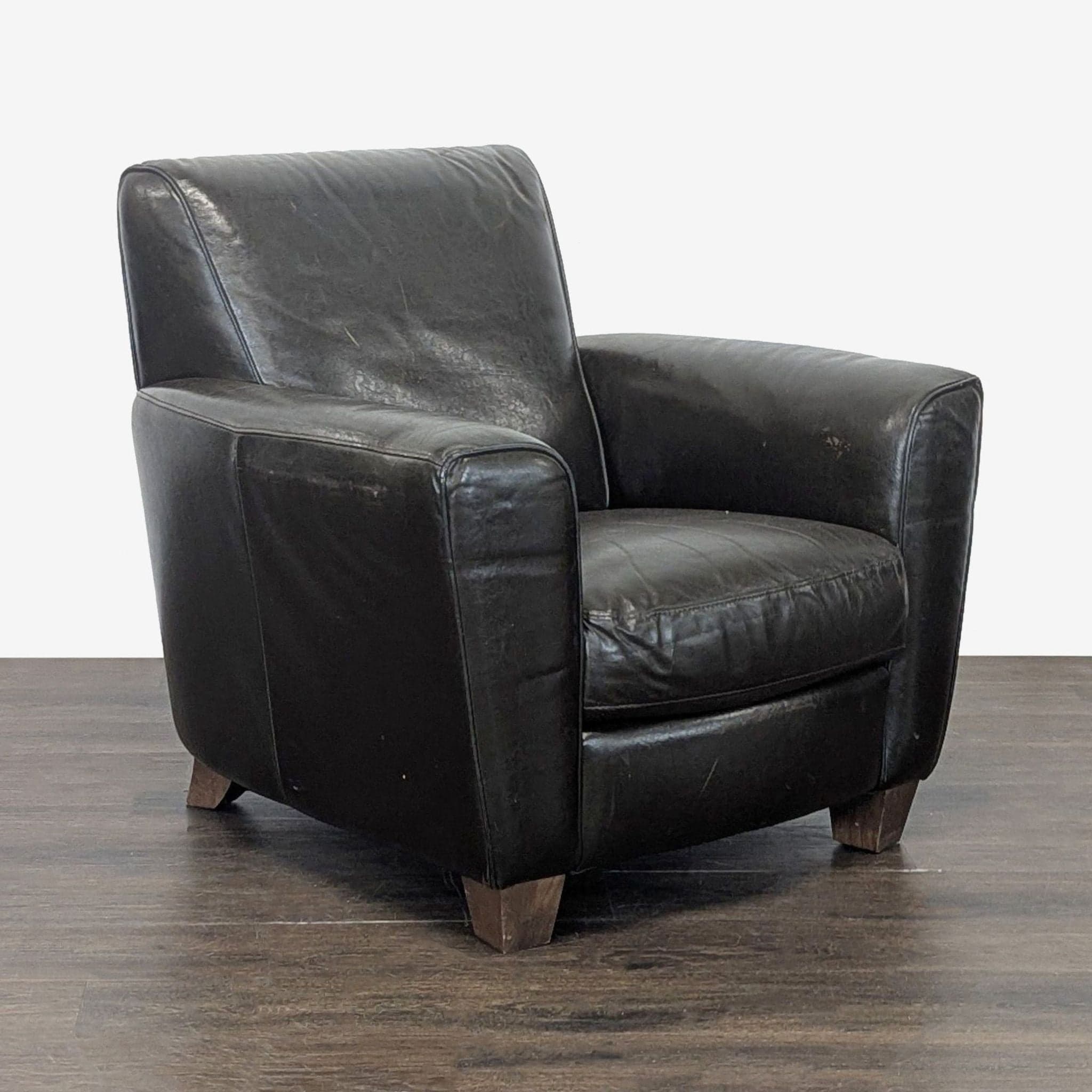 Natuzzi Black Leather Lounge Armchair - Comfortable Modern Seating - Thumbnail 2