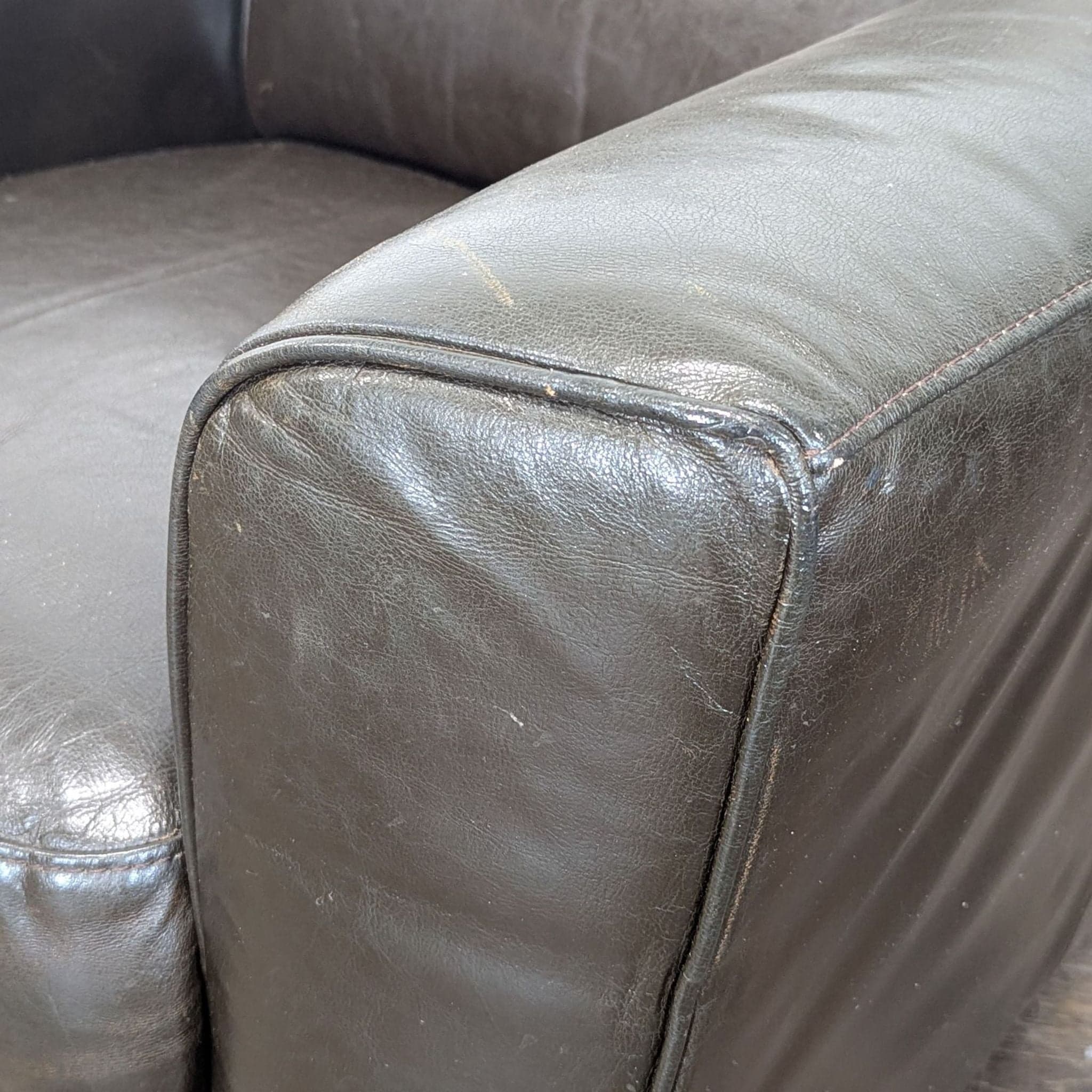 Natuzzi Black Leather Lounge Armchair - Comfortable Modern Seating - Thumbnail 10
