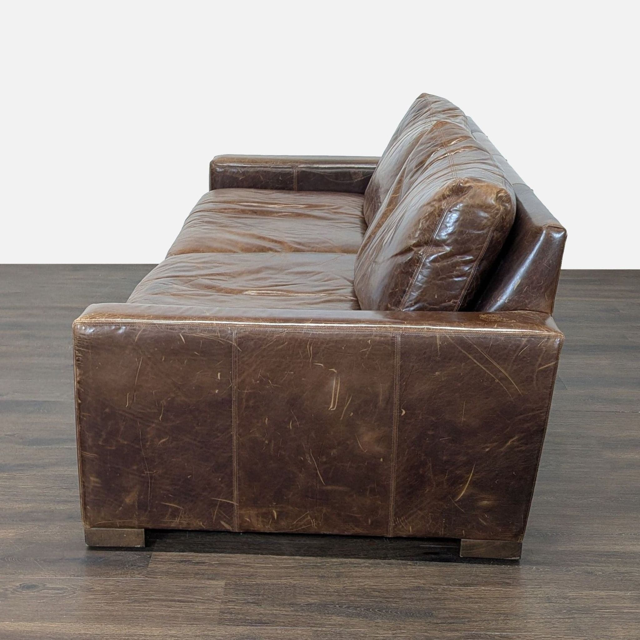 Thrive Furniture Brown Leather 3-Seat Sofa - Thumbnail 5
