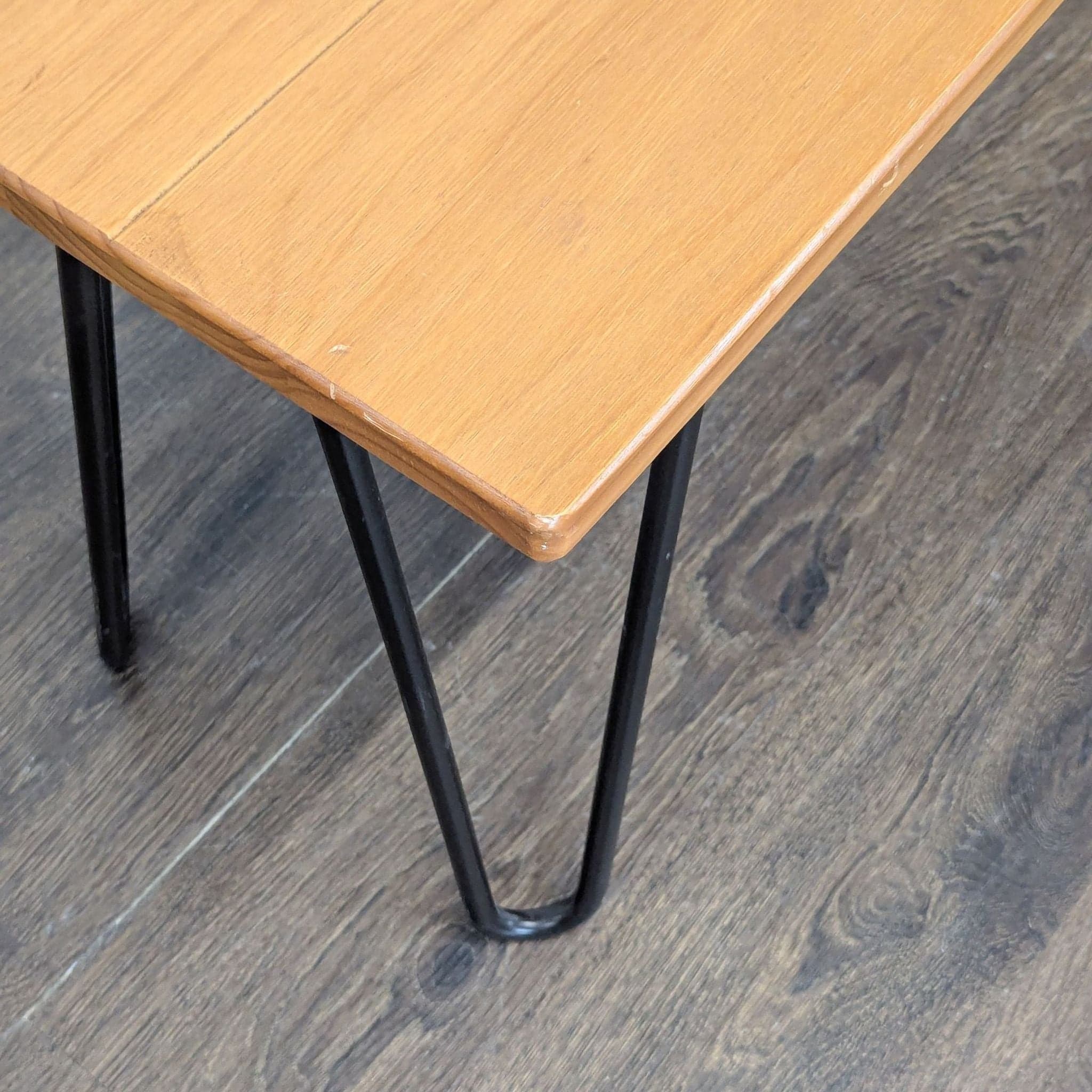 Two Plank Maple Bench on Hairpin Legs - Thumbnail 5
