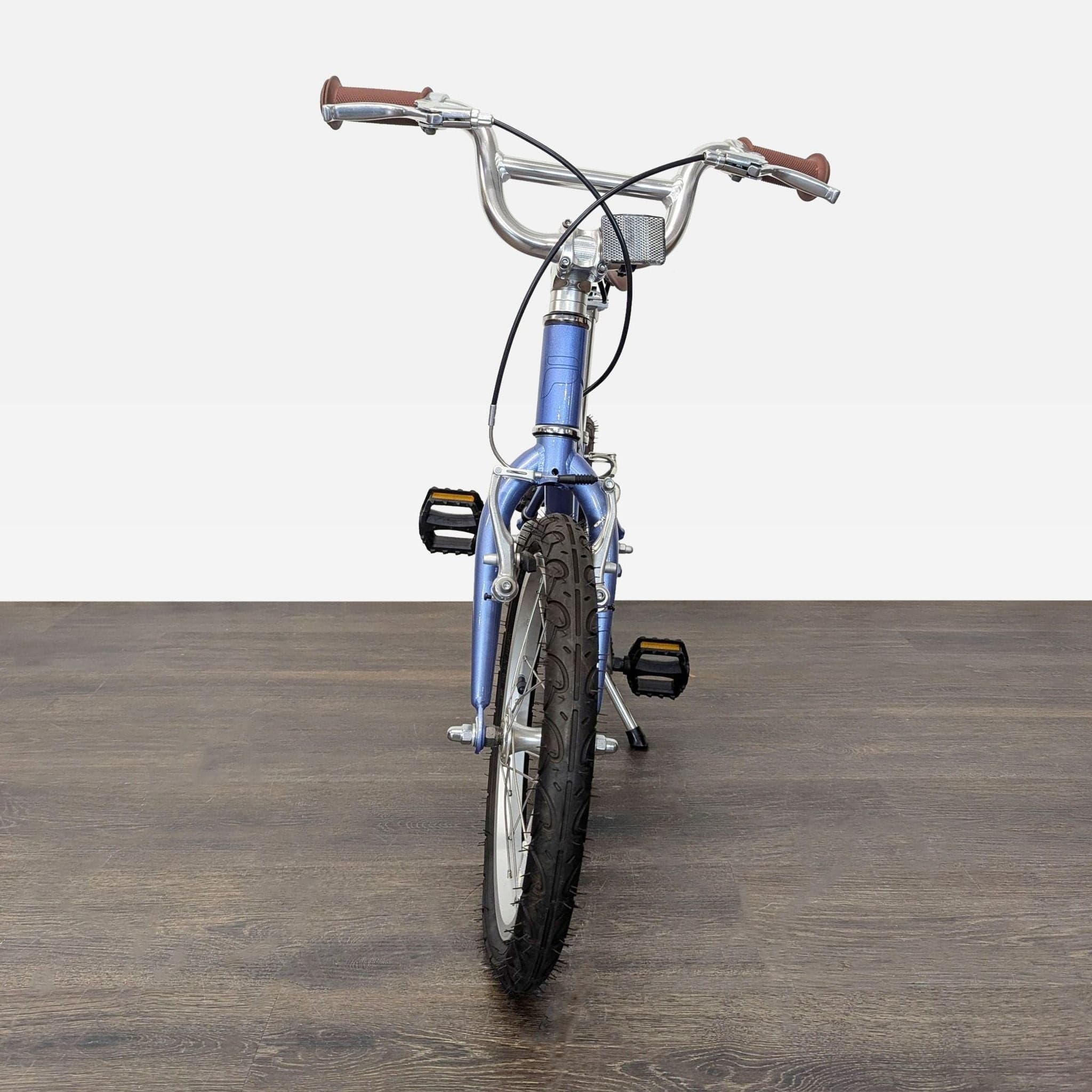 Priority Kids' 16-Inch Outdoor Bicycle – Lightweight and Durable - Thumbnail 2