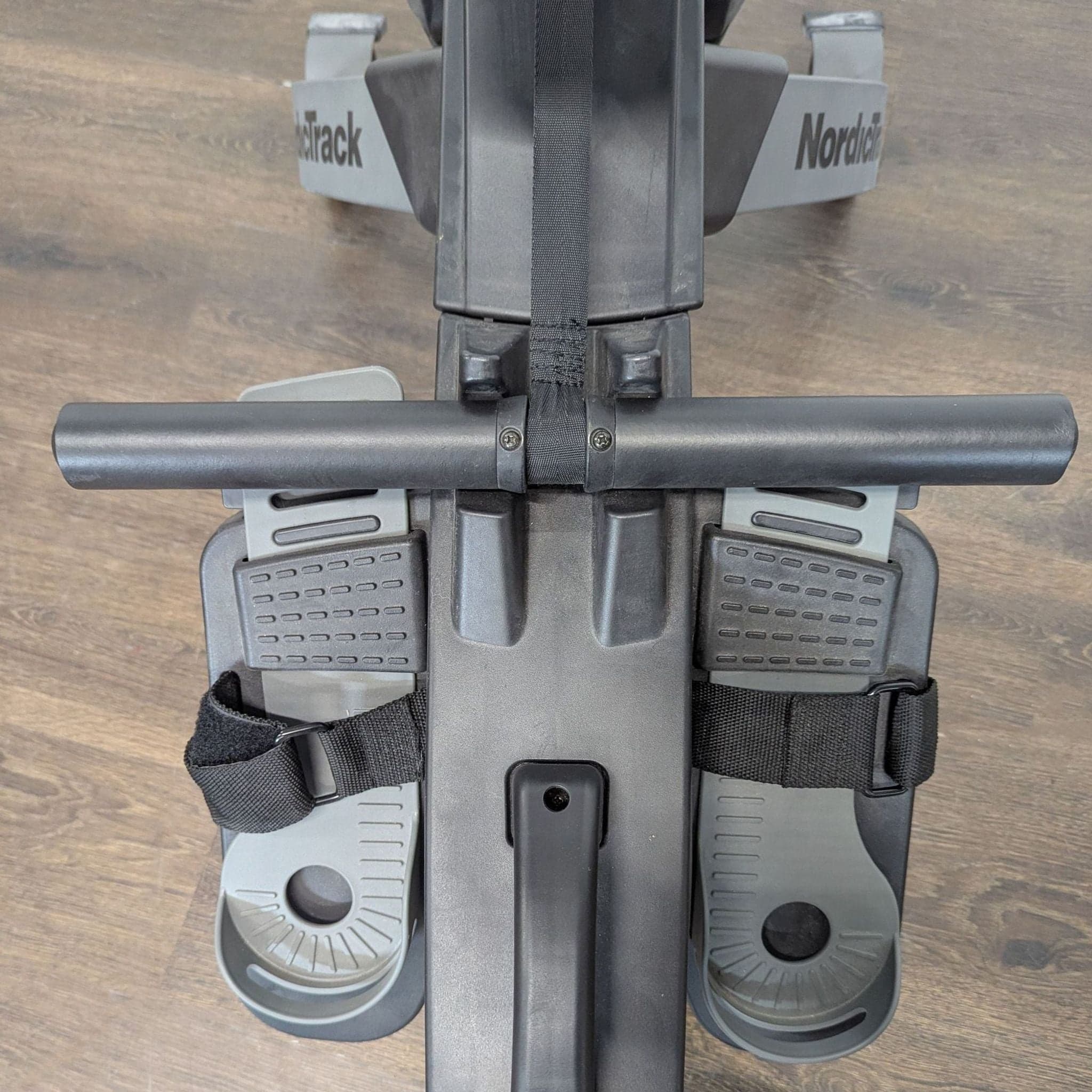 NordicTrack RW500 Rowing Machine – Adjustable Resistance Gym Equipment - Thumbnail 3