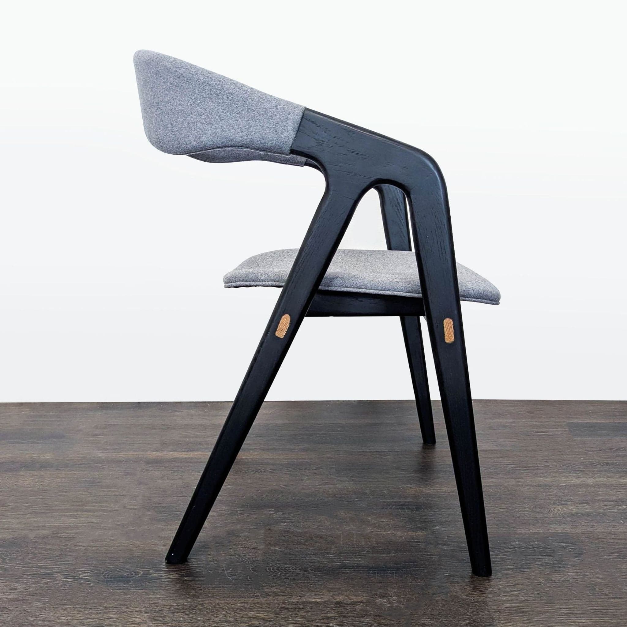 Design Evolution Dining Chair - Thumbnail 3