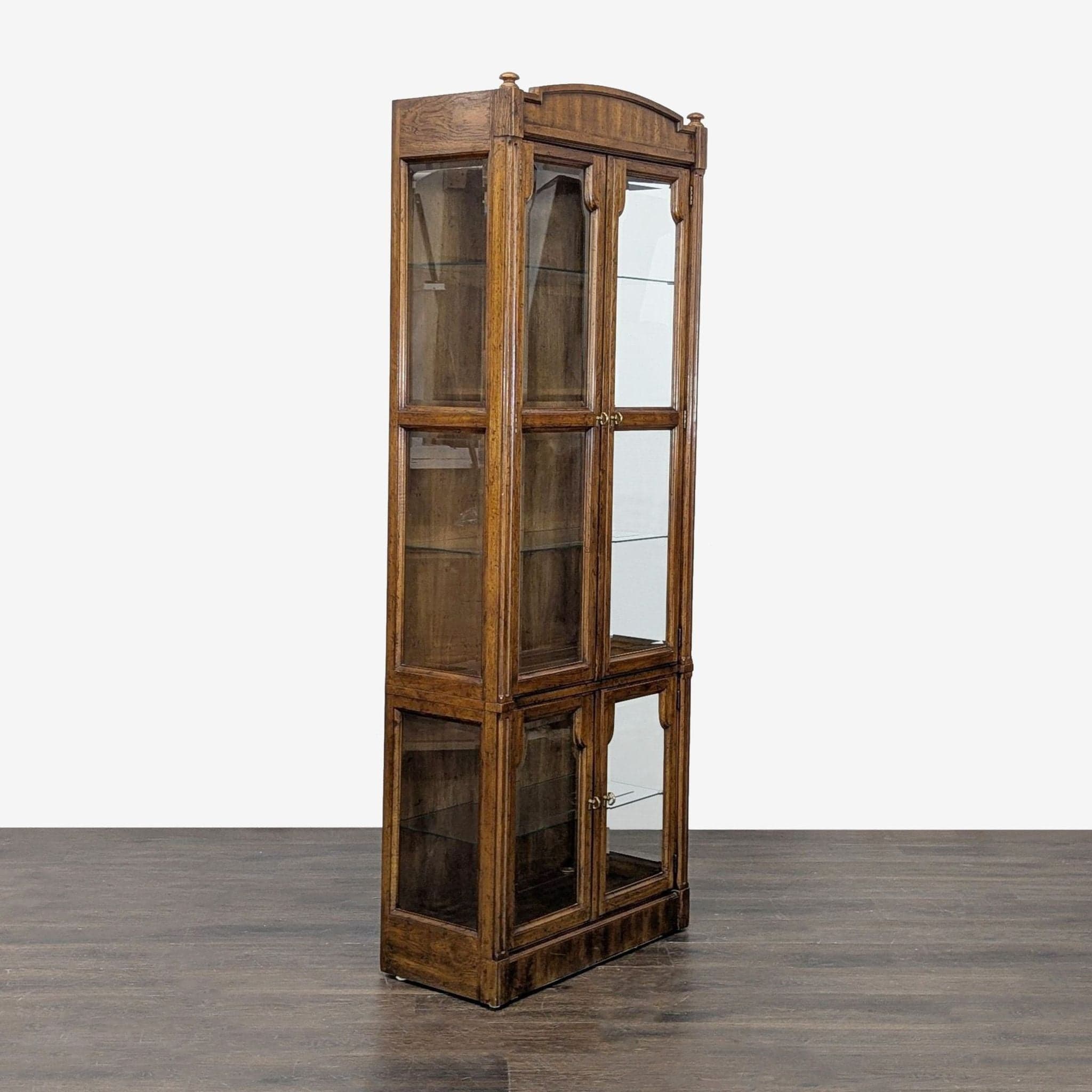 Vintage Drexel Heritage Display Cabinet - Thumbnail 2