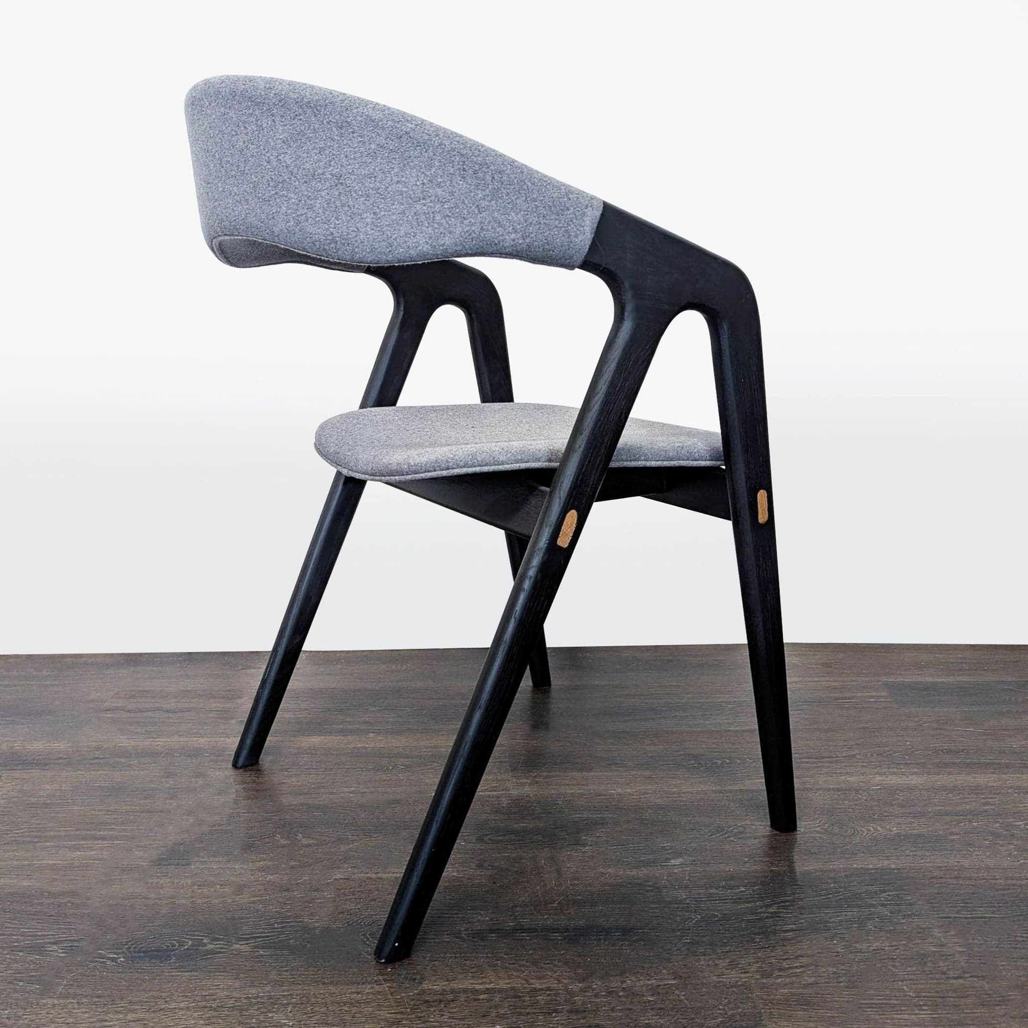 Design Evolution Dining Chair - Thumbnail 5