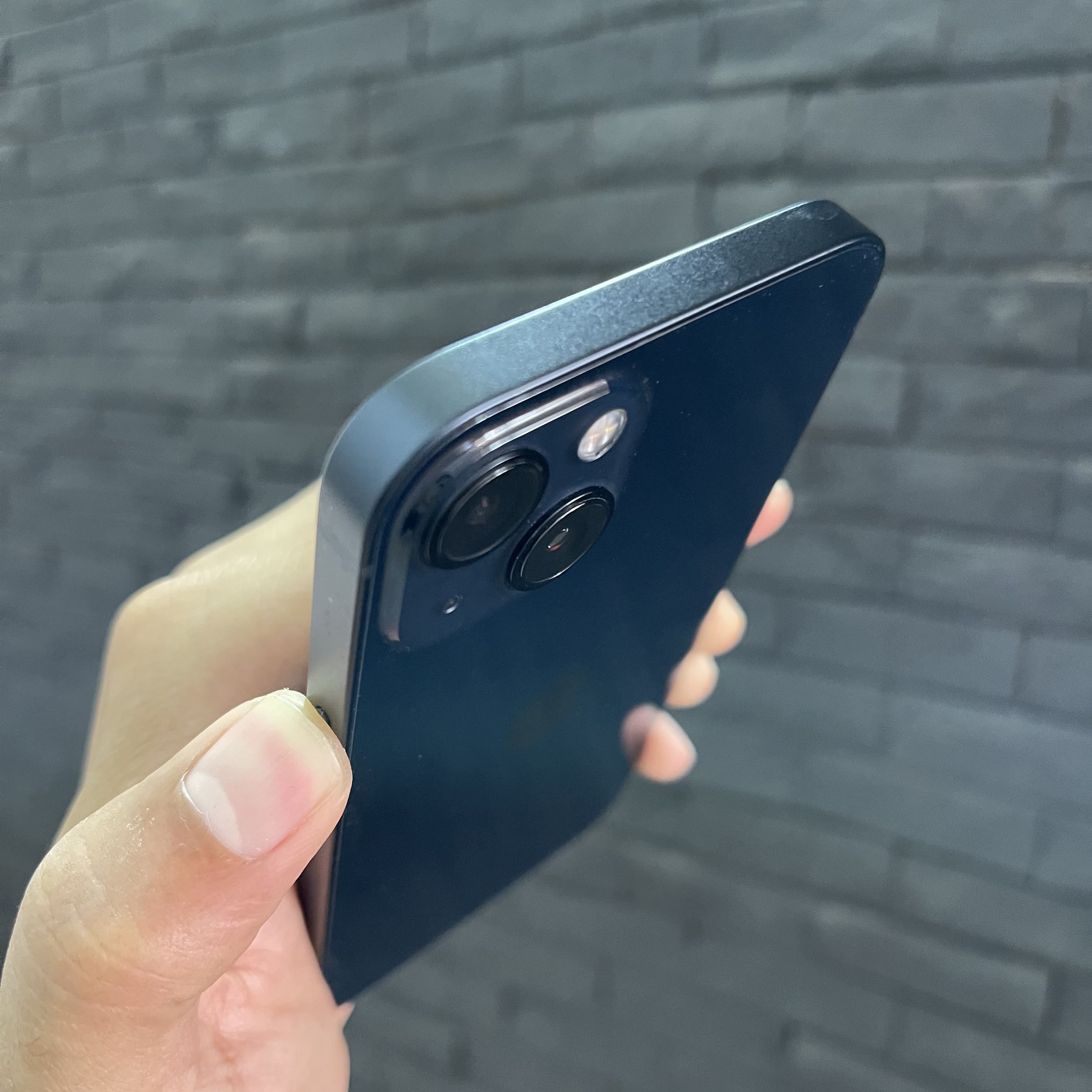 Apple iPhone 13 Midnight 128GB - Thumbnail 3
