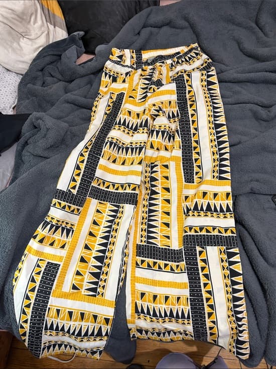 Yellow & Black Geometric Wide-Leg Pants - Thumbnail 2