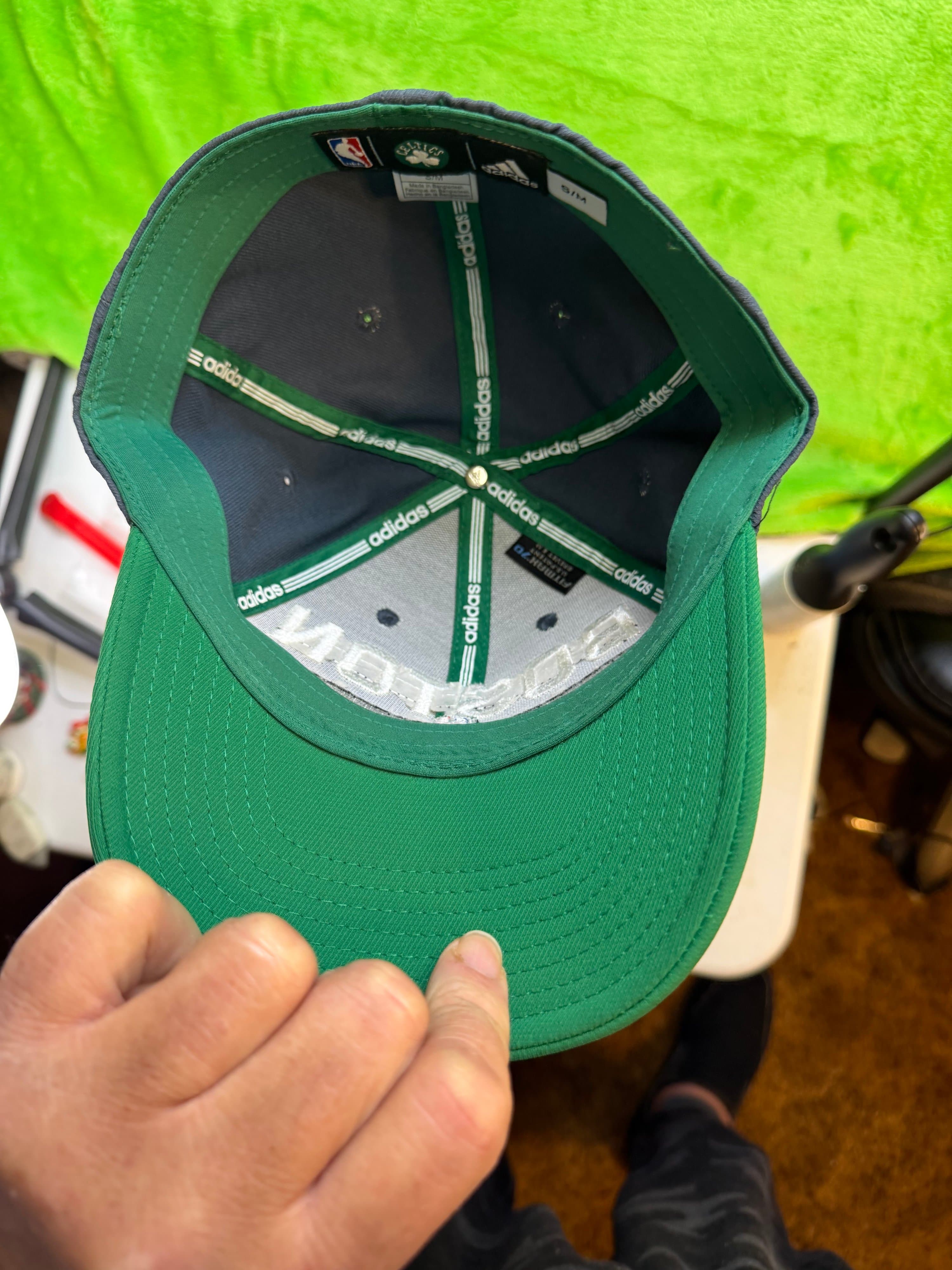 Adidas Boston Celtics NBA Practice FlexFit Cap S/M Gray Green Unworn - Thumbnail 3