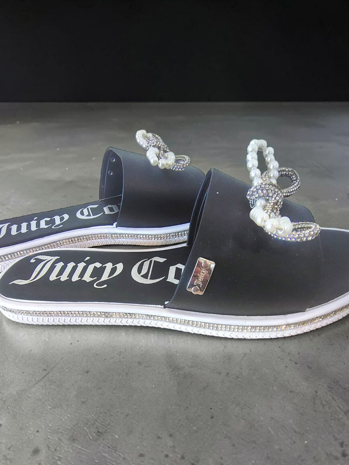 2pc JUICY COUTURE Sandals Bundle: sz 9 - Thumbnail 10