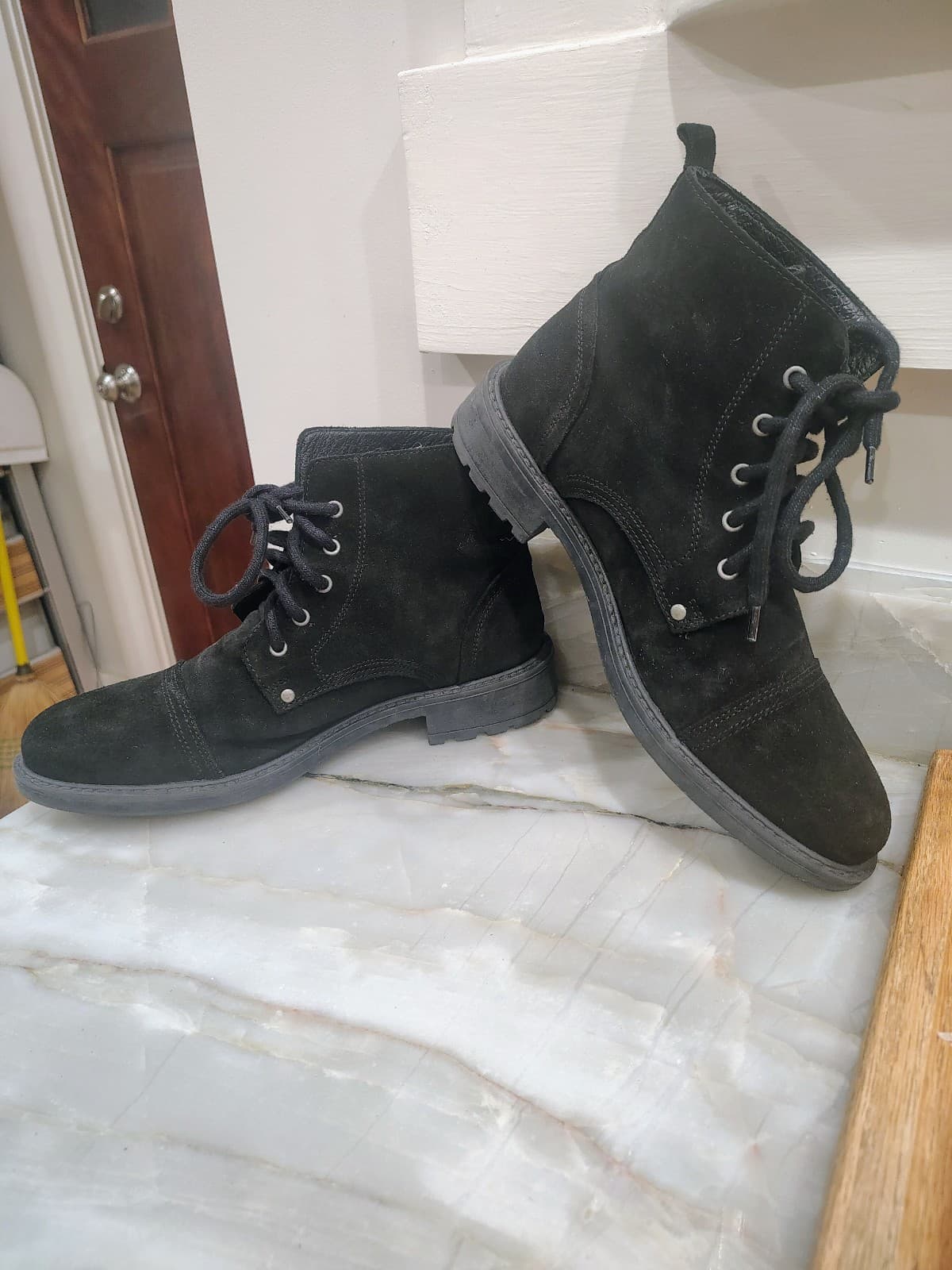 Danish designer DEPECHE Suede Lace-Up Chunky Ankle Boots: sz 11 - Thumbnail 8
