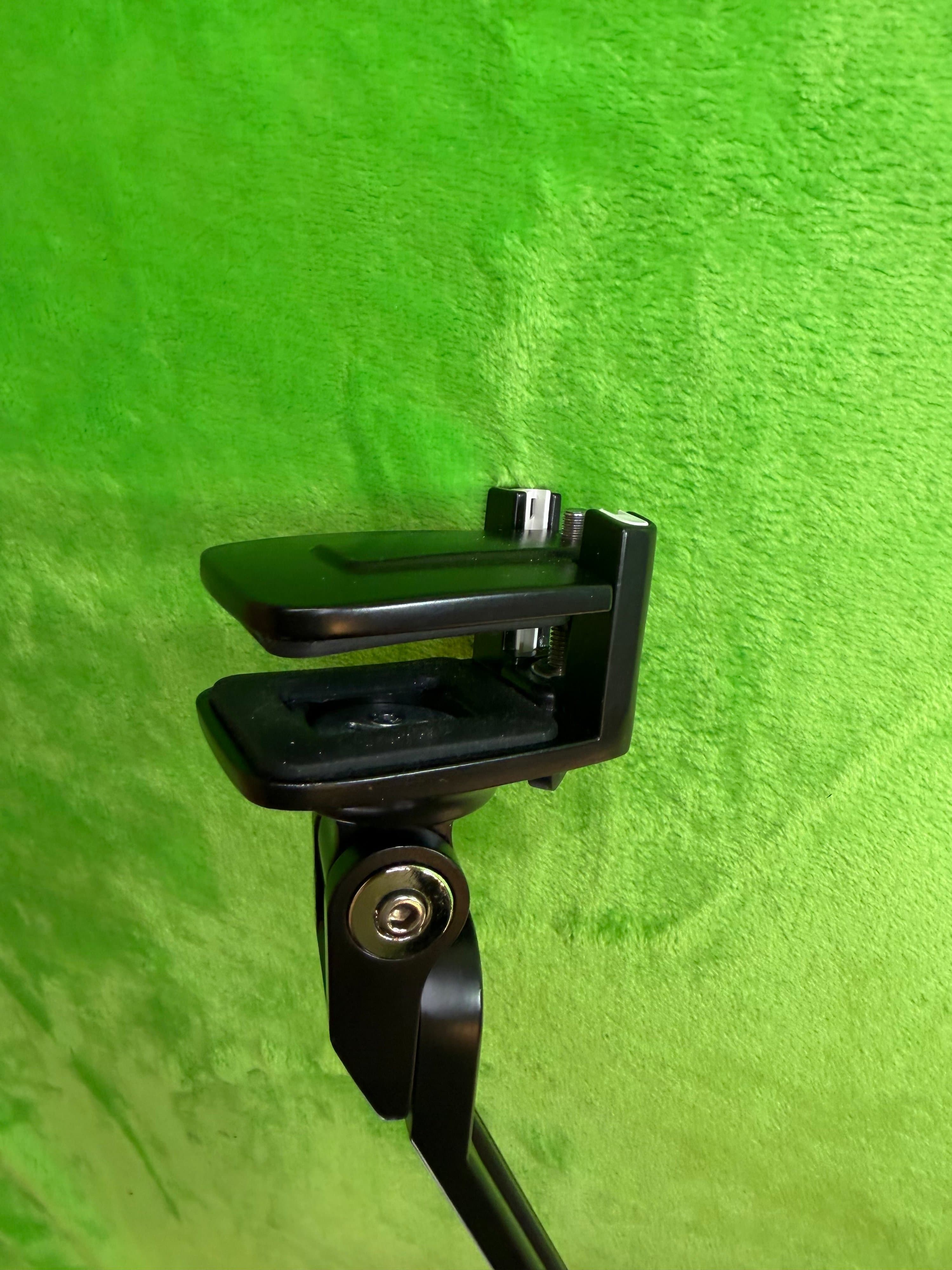 EverywhereFocus Flexible Arm Phone Tablet Desk Clamp Mount 6-13in Black - Thumbnail 5