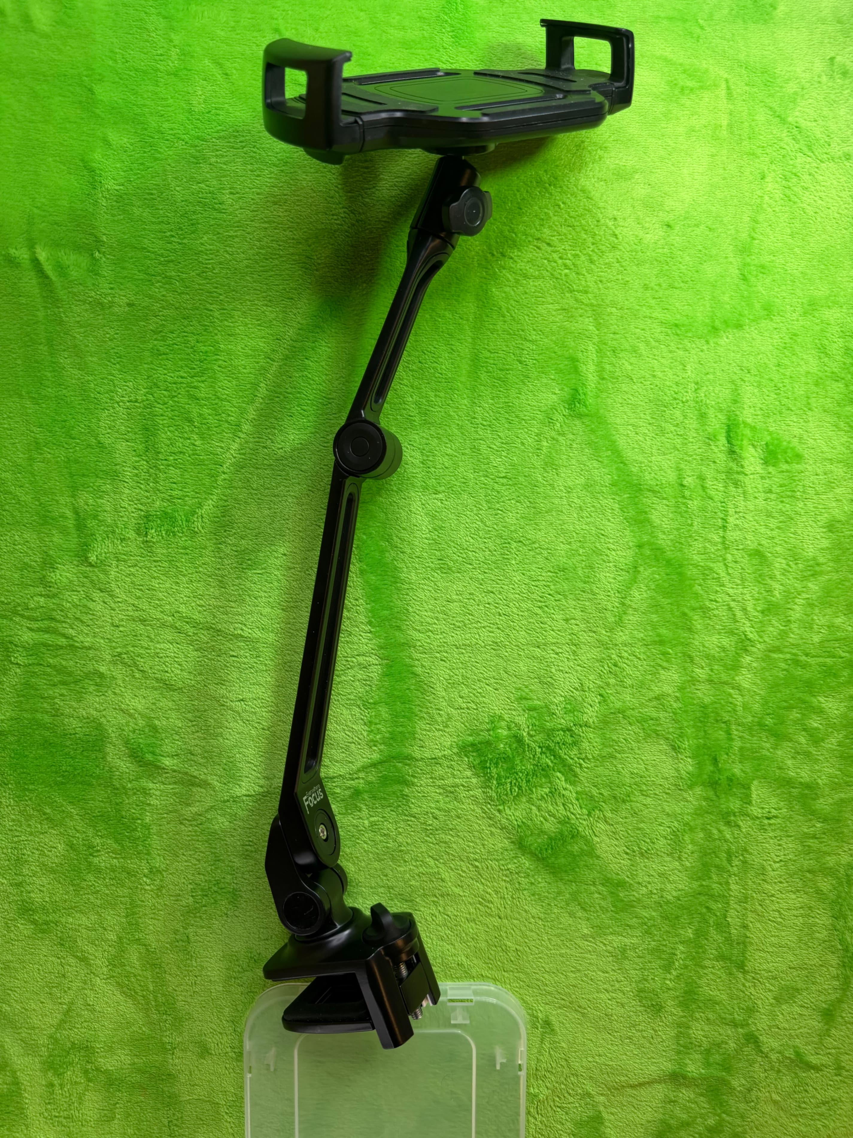 EverywhereFocus Flexible Arm Phone Tablet Desk Clamp Mount 6-13in Black - Thumbnail 3