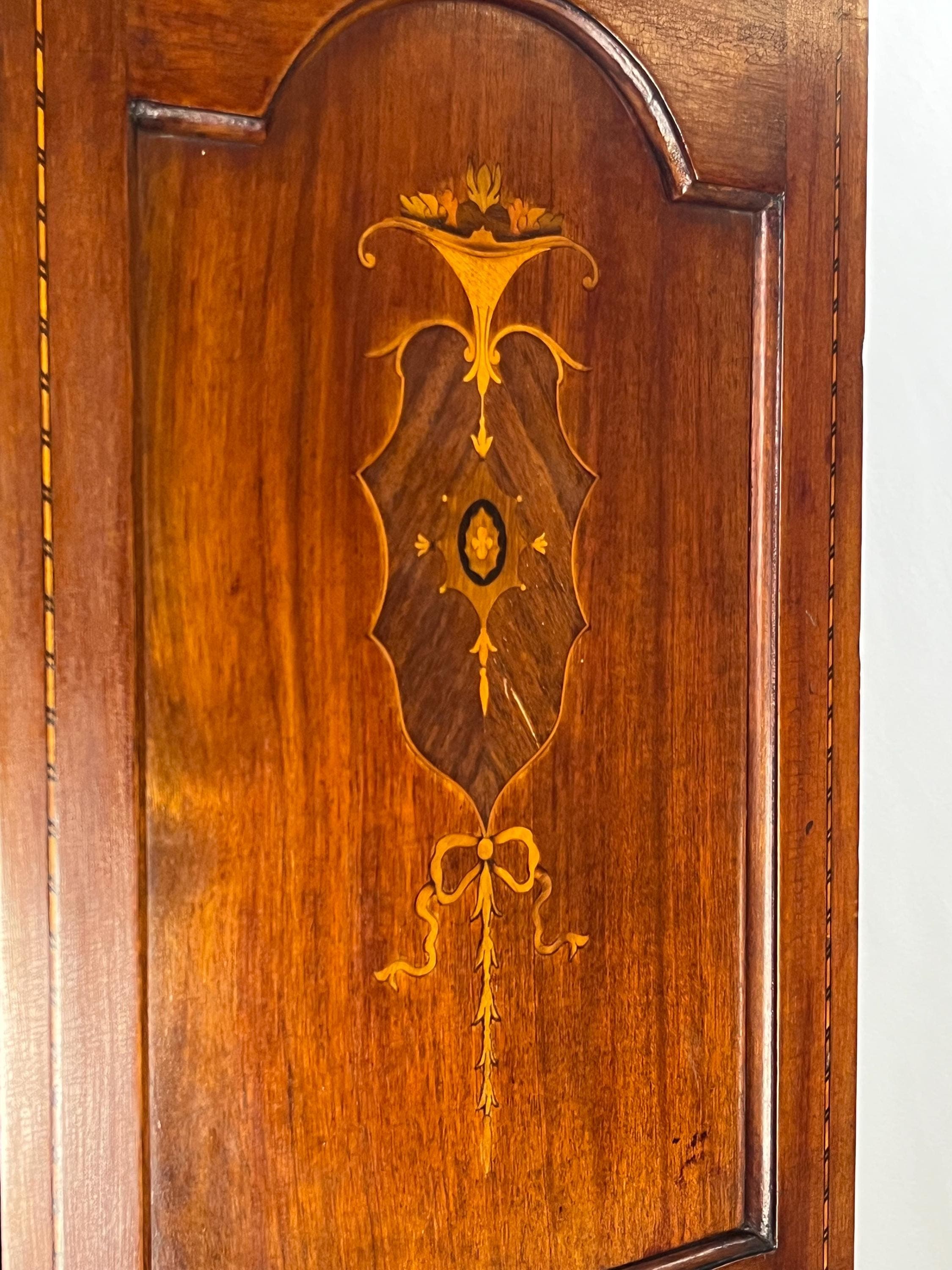 English Edwardian Style Inlaid Mahogany Wardrobe With Beveled Oval Mirror - Thumbnail 5