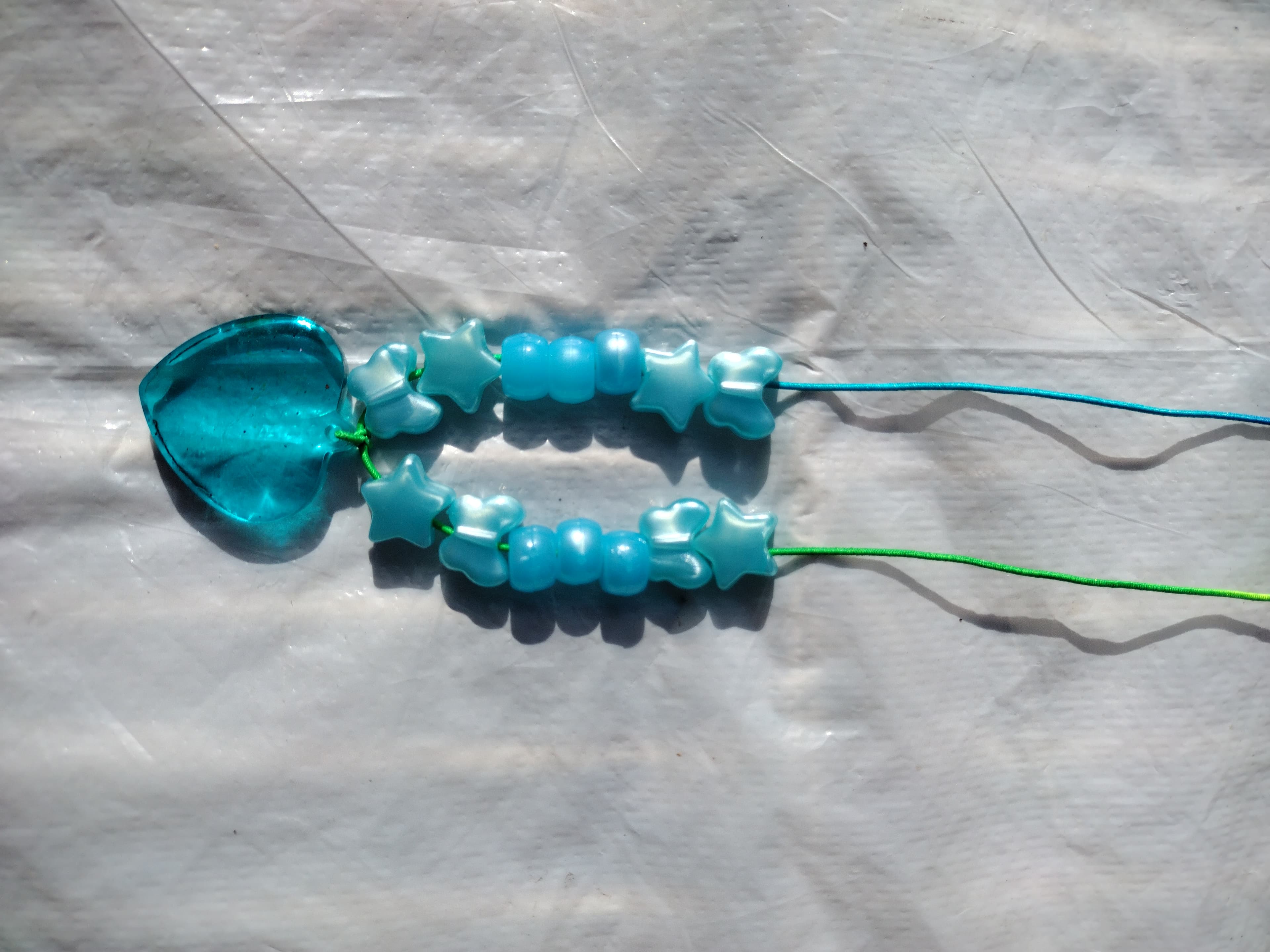 Y2K Beaded Resin Heart Necklace - Thumbnail 2