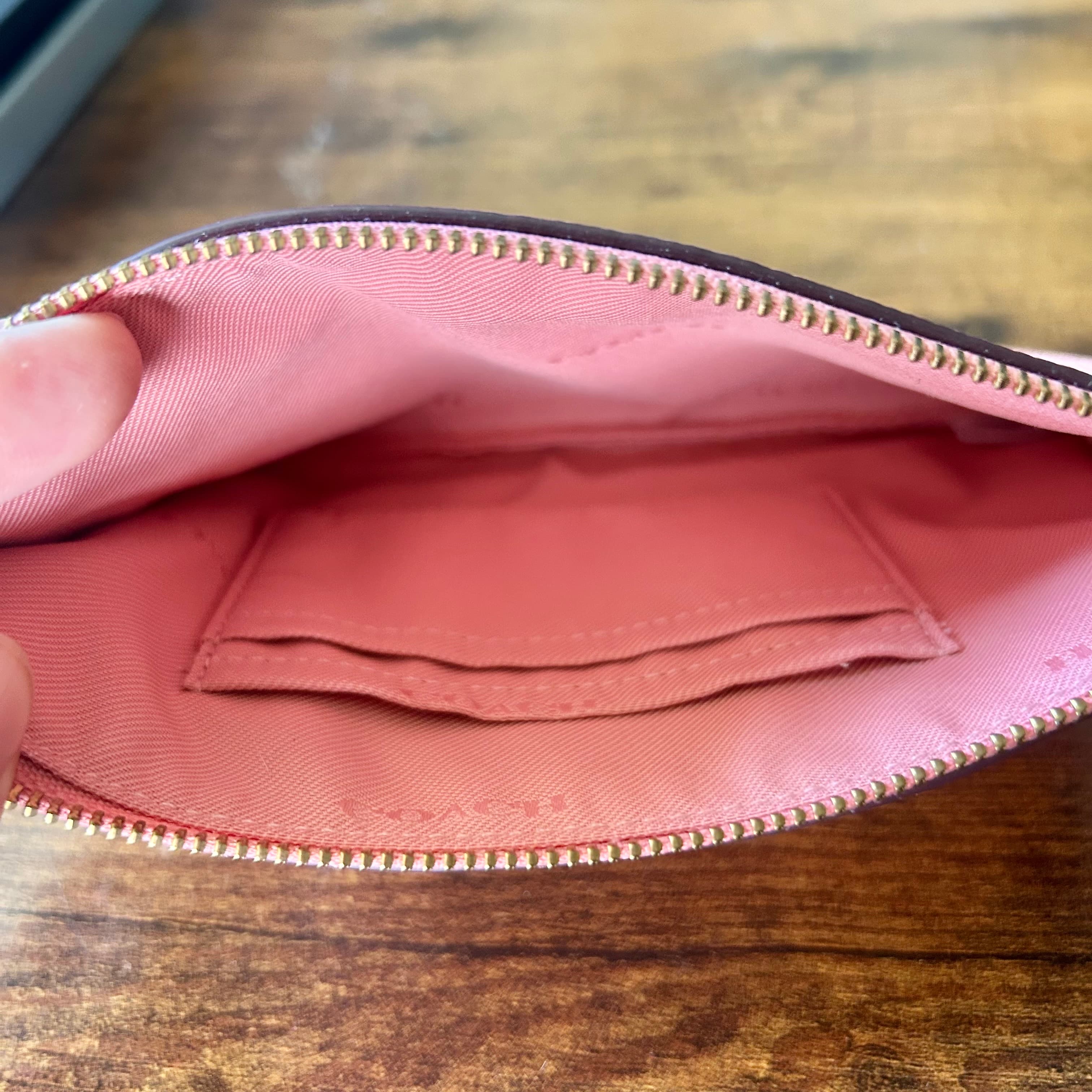 Coach Pink Leather Clutch No Wrist Strap - Thumbnail 3