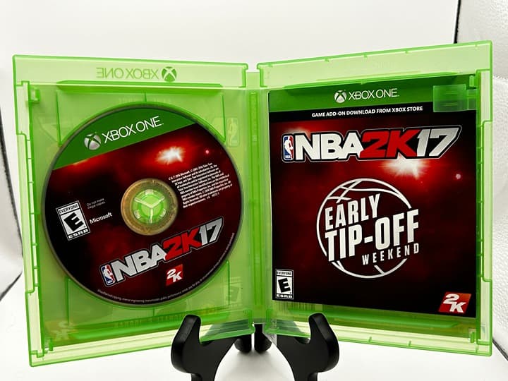 Xbox One - NBA 2K17 - CIB - Thumbnail 3