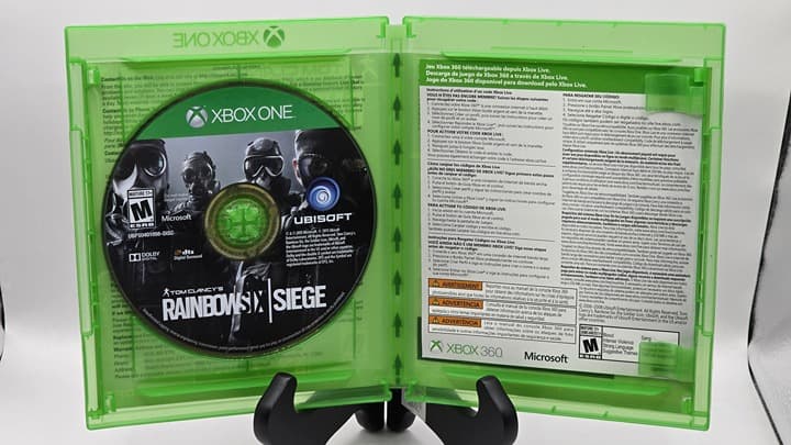 Xbox One - Rainbow Six Siege w/codes for Vegas 1 & 2 - CIB - Thumbnail 4