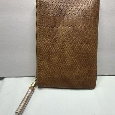 Perfectly Styled Women’s Brown Snake Animal Print Zip-Around Zipper Wallet - Thumbnail 2