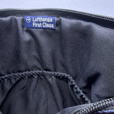 Van Laack Navy Blue Solid Pouch Wristlet Clutch Zip Closure Front Logo Plate - Thumbnail 4