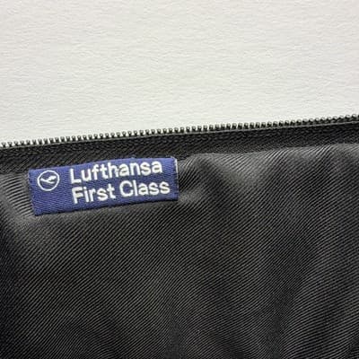 Van Laack Navy Blue Solid Pouch Wristlet Clutch Zip Closure Front Logo Plate - Thumbnail 3