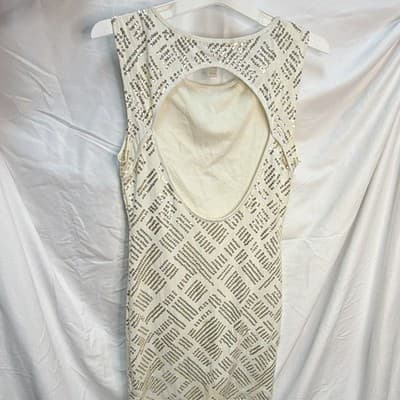 Charlotte Russe Women's White/Gold Geometric Sequin Cut-Out Back Sheath M - Thumbnail 4