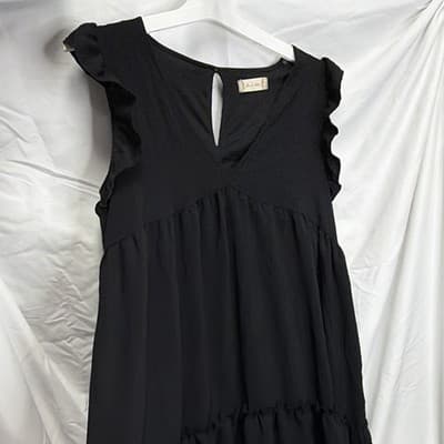 Altar'd State Women’s Black Solid Ruffle Sleeveless V-Neck Mini Dress M - Thumbnail 2