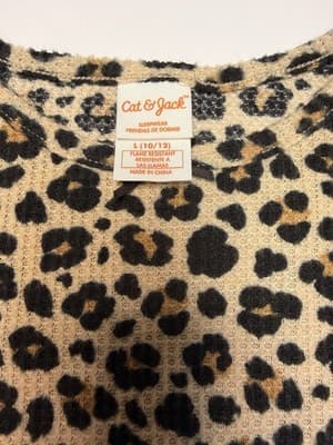 12pc Cat & Jack Leopard Print Pajama SetSize - Small 6/7 - Thumbnail 4