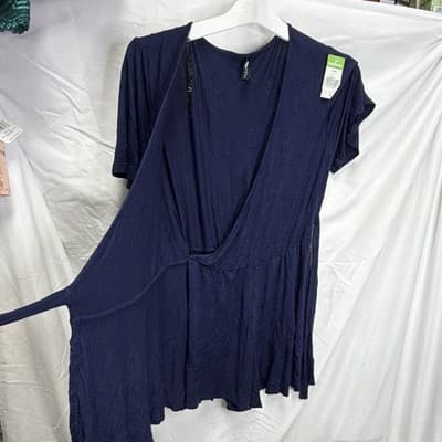 Fashion Nova Navy Blue Solid Wrap Tie Short Sleeve Romper Regular L - Thumbnail 3