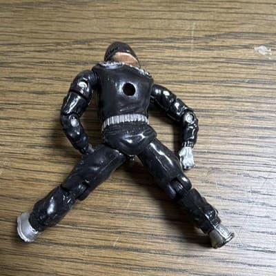 Gas Mask Soldier Suit Character Action Figure Black Silver Plastic - Thumbnail 3