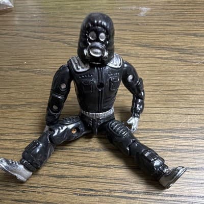 Gas Mask Soldier Suit Character Action Figure Black Silver Plastic - Thumbnail 2
