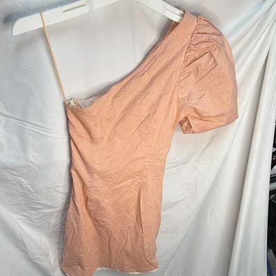 Showpo. Women's Peach One Shoulder Ruched Puff Sleeve Woven Blouse 8 - Thumbnail 3