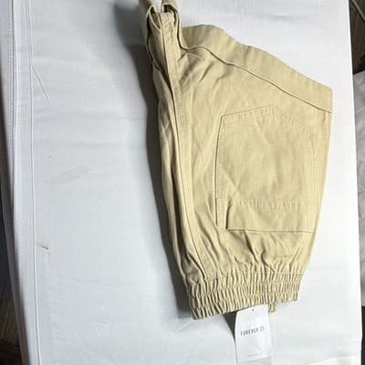 Forever 21 Beige Twill Chino Shorts XS High Rise Pull-On Elastic Waist Pockets - Thumbnail 6