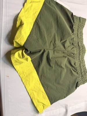 Xersion Quick Dry Colorblock Athletic Shorts Women’s XS Green/Yellow Drawstring - Thumbnail 2