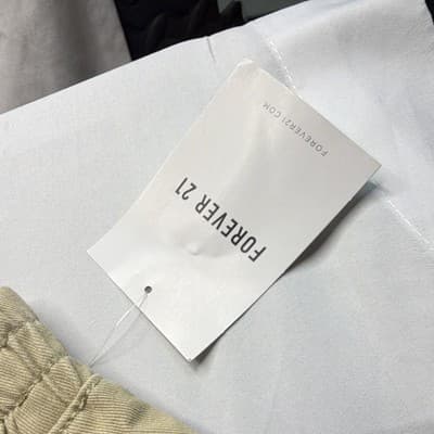 Forever 21 Beige Twill Chino Shorts XS High Rise Pull-On Elastic Waist Pockets - Thumbnail 4