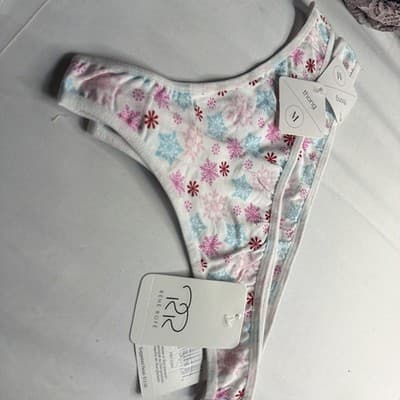 2 René Rofé Women's Thong Panties M White/Pink/Blue Snowflake Christmas MPN - Thumbnail 2