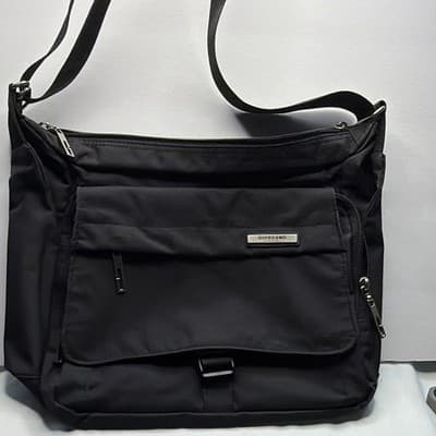 Giordano Black Men's Messenger Bag Adjustable Shoulder Strap Zip Buckle