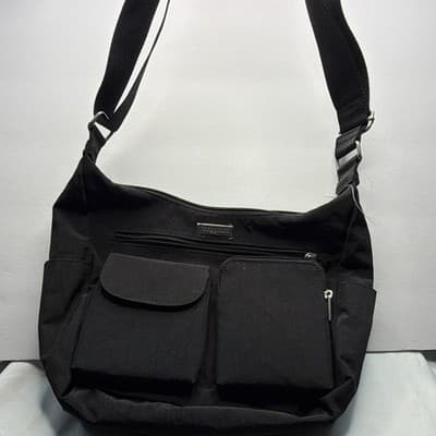Baggallini Black Shoulder Bag Adjustable Strap Pockets Zip Magnetic Closure