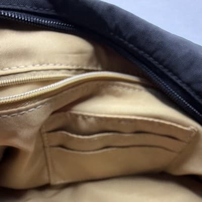Baggallini Black Shoulder Bag Adjustable Strap Pockets Zip Magnetic Closure - Thumbnail 6