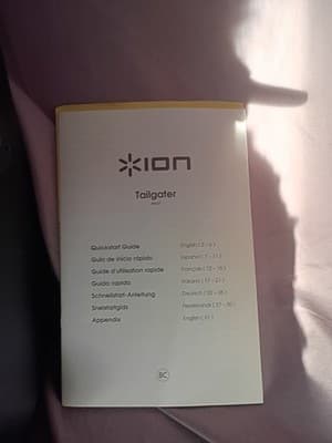 Bundle ION Tailgater IPA77 Portable speaker with Pyle wireless microphone set - Thumbnail 2