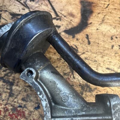 VW OEM Generator stand oil filler 12 volt 113 101 211 E - Thumbnail 8