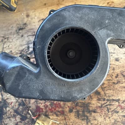 VW T2 Bus Heater Blower Motor w/bracket&relay 72-79, USED OE German, #261261193A - Thumbnail 3