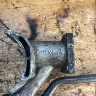 VW OEM Generator stand oil filler 12 volt 113 101 211 E - Thumbnail 2